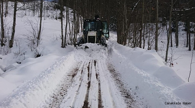Trabzon&#039;da karla kaplı mahalle yollarının tamamı ulaşıma açıldı