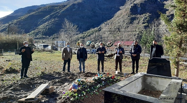 Trabzonspor Başkanı Ağaoğlu'ndan Sümer'in mezarına ziyaret