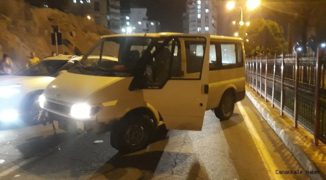 Transit araca çarpan sürücü kaçtı