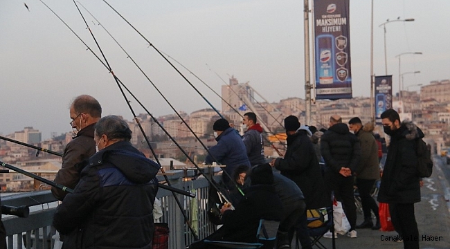 Tüm uyarılara rağmen koronaya olta attılar
