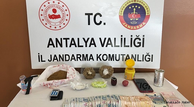 Turistlere uyuşturucu satan şüpheliye jandarma baskını
