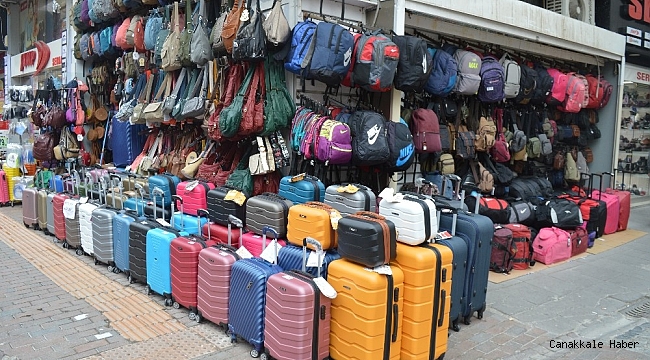 Turizm hareketliliği durunca canta ve valizler ellerinde kaldı