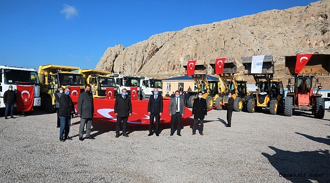 Tuşba Belediyesinin &#039;karla mücadele ekibi&#039; göreve hazır