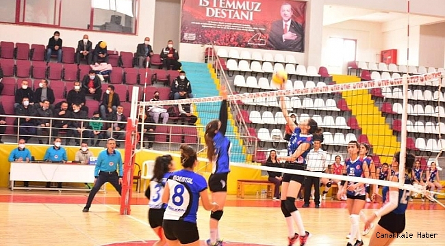 TVF 2. Lig: Elazığ Belediyesi Voleybol: 3 - Mehmet Akif Ersoy MTAL: 0