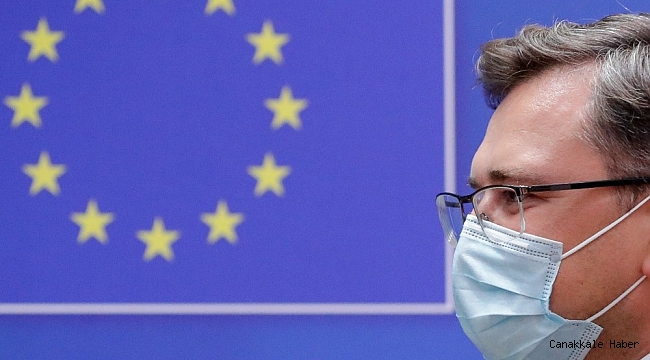 Ukrayna Dışişleri Bakanı Kuleba: &quot;Rus aşısı, bizim için hibrit silahlarından birisi&quot;