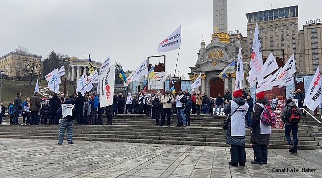 Ukrayna&#039;da karantina karşıtı protestolar devam ediyor