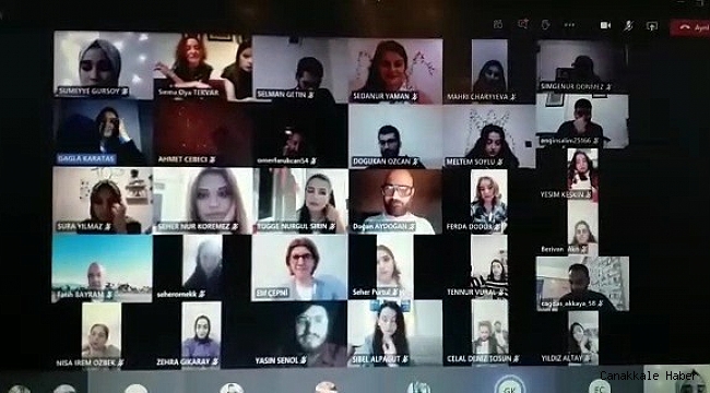 Üniversite öğrencilerinden online müzik partisi