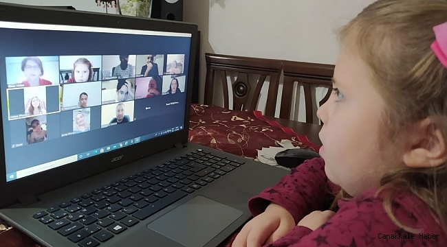 Uzaktan eğitimle sınırları aştılar