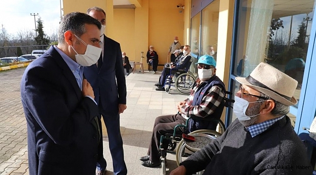 Vali Atay&#039;dan huzurevlerine ziyaret