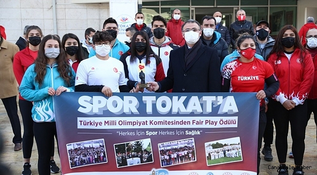 Vali Balcı&#039;ya Türkiye fair play şeref diploması ödülü