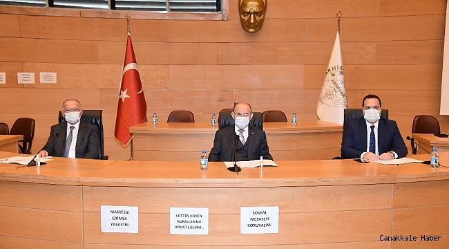 Vali Karadeniz önce OSB toplantısına katıldı ardından kütüphane açtı