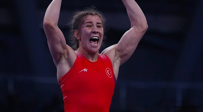 Yasemin Adar'dan gümüş madalya