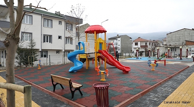 Yeniceköy Mahallesinde çocuk oyun alanı ve koruluk alan hizmete girdi