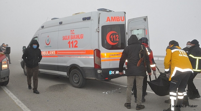 Yolcu minibüsüyle tır çarpıştı: 4 ölü, 5 yaralı