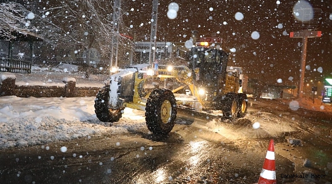 Yüksek kesimlerde etkili olan kar yağışına anında müdahale