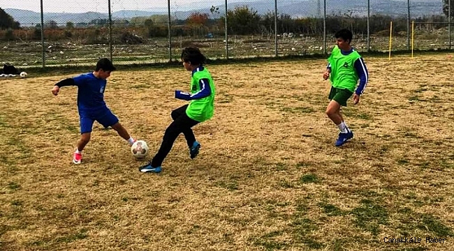 Yunusemre futbol altyapıda çalışmalar sürüyor