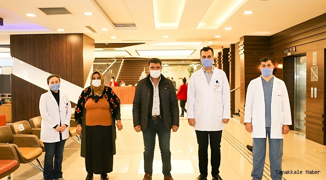 38 yıldır boynunda kistle yaşadı