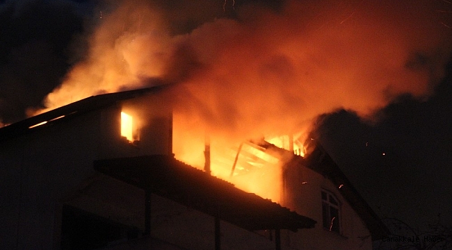 4 katlı bina alev alev yandı