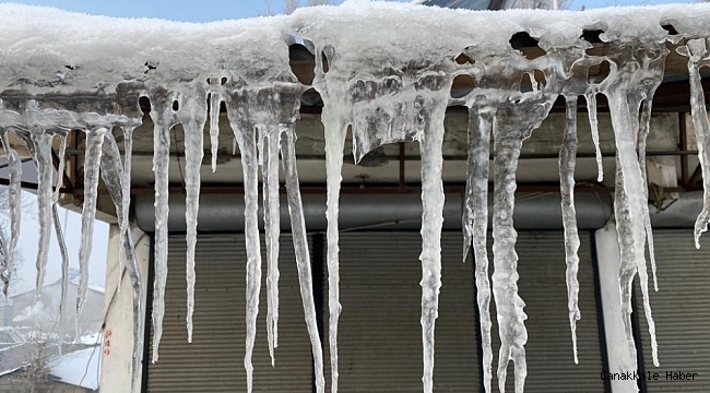 Ağrı'da göz gözü görmedi