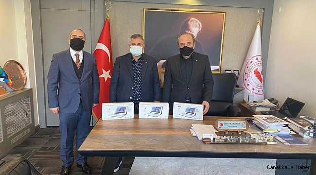 Aliağa'daki öğrencilere tablet desteği