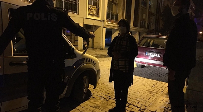 Alışveriş poşetlerini taşırken çantasını çaldırdı