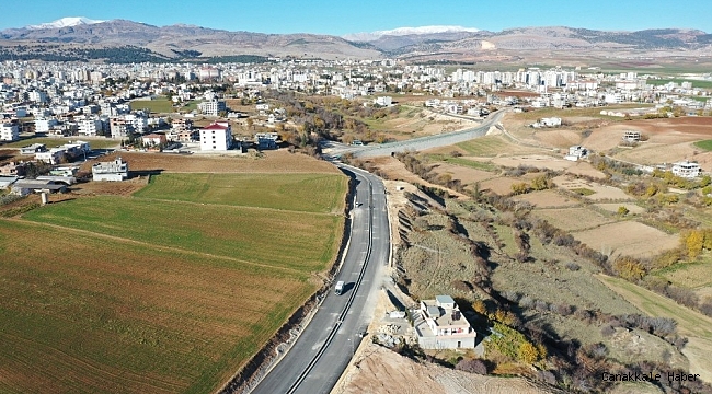 Asfalt çalışması tamamlanan Millet Caddesi trafiğe açıldı