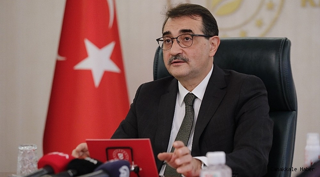 Bakan Dönmez: &quot;Altın üretimimiz yıl sonunda Türkiye tarihinin üretim rekorunu kırarak 42 tona ulaştı&quot;