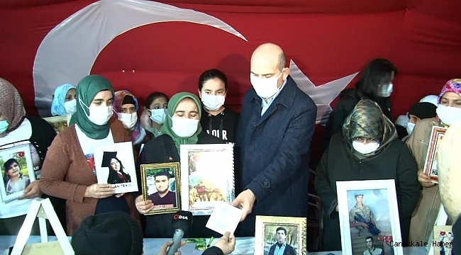 Bakan Soylu'dan İHA'nın evlat nöbetindeki aileleri çektiği belgesele övgü