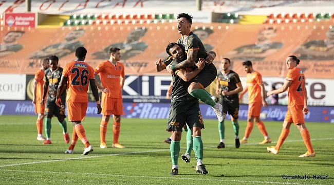 Başakşehir'in galibiyet hasreti 7 maça çıktı