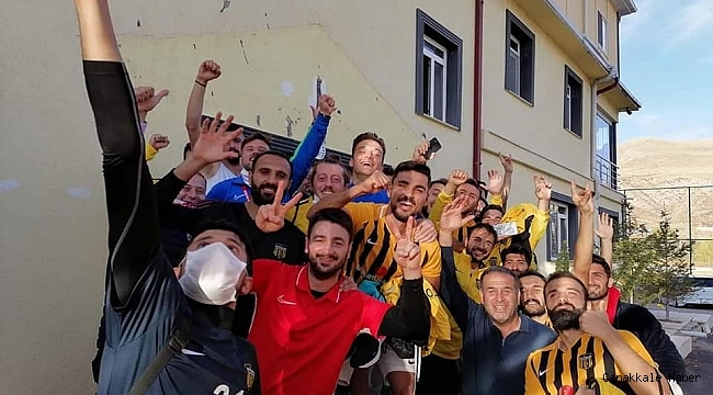 Bayburt İl Özel İdarespor kendi evinde galip geldi