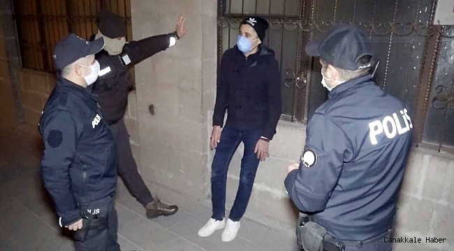 Bekçiden kaçan genç: &quot;Yakalayamazdınız da komisere dua edin&quot;