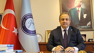 Bilim Kurulu Üyesi İlhan: "En kuvvetli antikor düzeyi, ikinci aşıdan 3 hafta sonra"