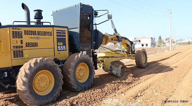Bozova Belediyesi kırsalda yol çalışmalarına devam ediyor