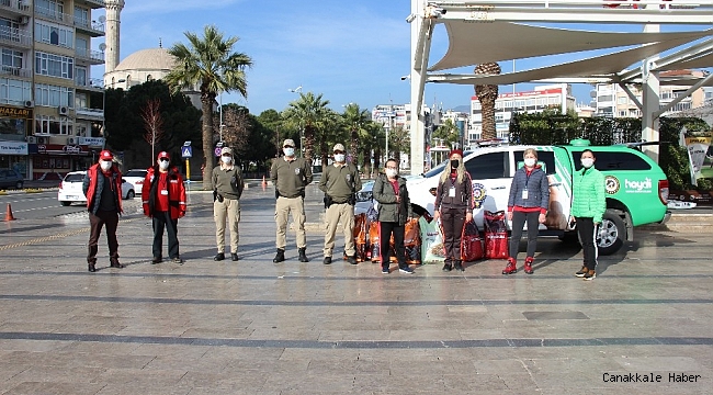 Can dostları elleri ile beslediler