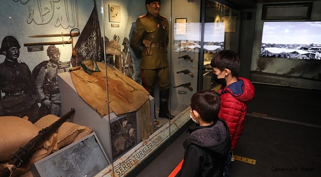 Çanakkale Savaşları Mobil Müzesi İnegöllülerle buluştu