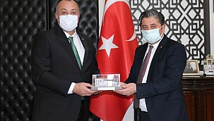 ÇTSO Başkanı Semizoğlu'ndan Bayramiç Belediyesine ziyaret