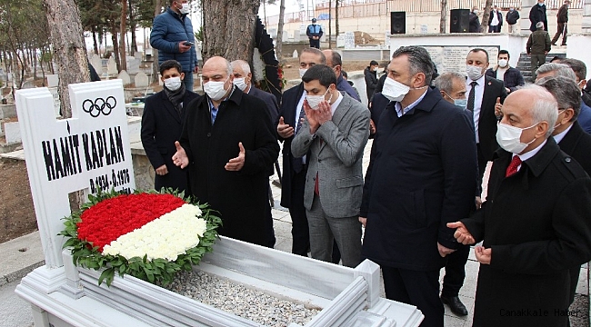 Dünya ve Olimpiyat Şampiyonu Hamit Kaplan, vefatının 45. yılında anıldı