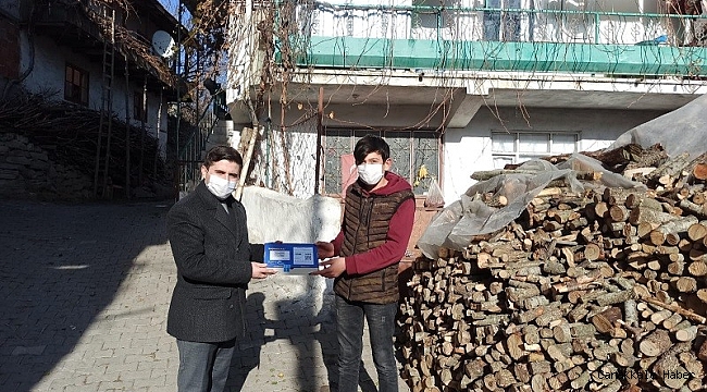 Dursunbey&#039;de EBA eğitimine destek için tablet dağıtıldı