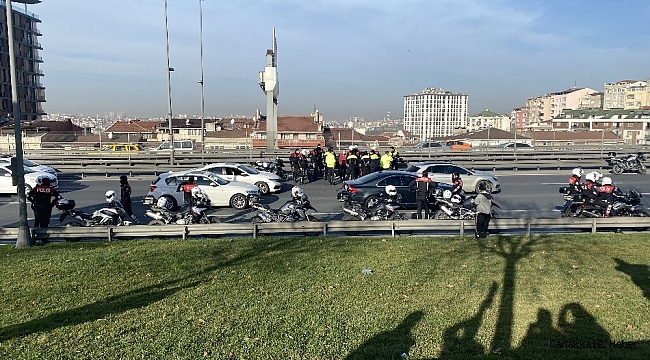 E-5 Karayolu&#039;nda kaza geçiren motosikletli polisin yardımına meslektaşları koştu