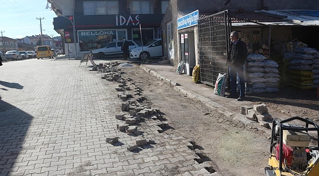 Emirdağ'da alt yapı çalışmaları sürüyor