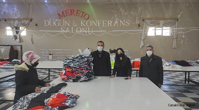 Faaliyeti durdurulan düğün salonu tekstil fabrikasına dönüştürüldü, 120 kişi iş sahibi oldu