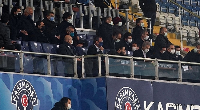 Fenerbahçe'de yönetim tam kadro