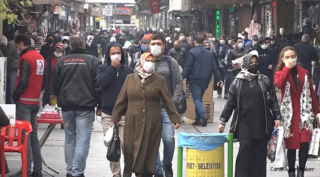 Gaziantep'te kısıtlamanın ardından caddeler doldu taştı