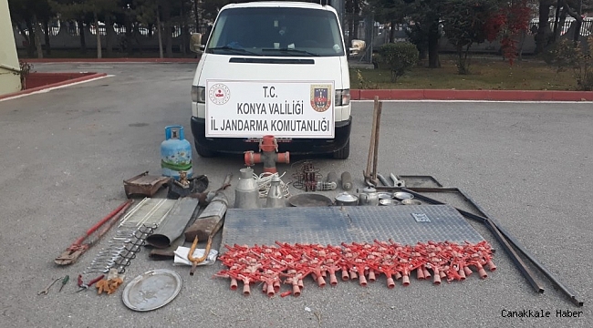 Hırsızlık şüphelileri jandarmanın takibiyle yakalandı