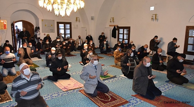 İnönü&#039;de 1.İnönü Zaferinin 100. yılında şehitler dualarla anıldı