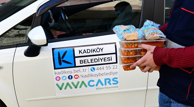 Kadıköy'de Covidli hastalara sıcak yemek