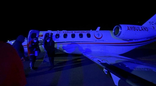 Kazakistan&#039;da hastalanan tır şoförlüğü yapan şehit babası ambulans uçakla Erzurum&#039;a getirildi