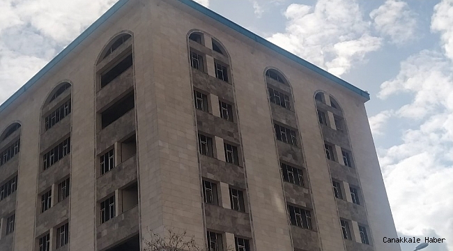 Müftülük binasında haç işareti iddialarına cevap