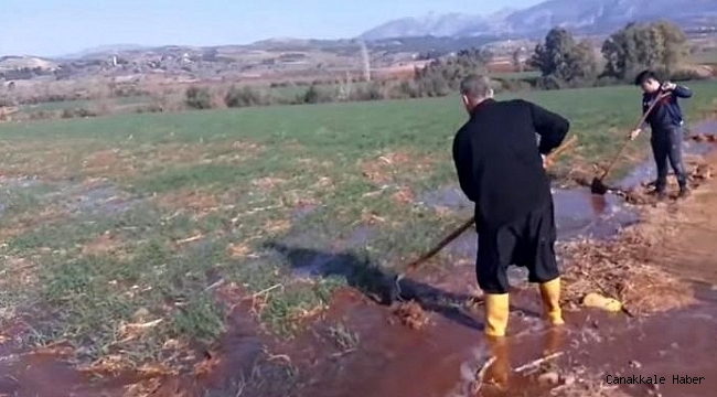 Osmaniye&#039;de çiftçiler kuraklık nedeniyle buğday tarlalarını suladı