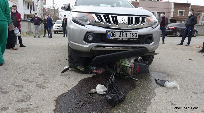 Pikap ile motosiklet çarpıştı